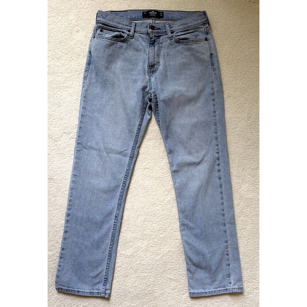 Hollister Men's Slim Straight Jeans Light Wash 29 X 30 (Fits 30 X 28) Mid Rise